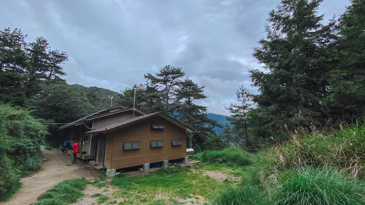 第一日進南湖者,多半選擇在雲稜山屋過夜。